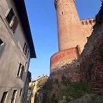 Historical Castello Rosso Appartement *