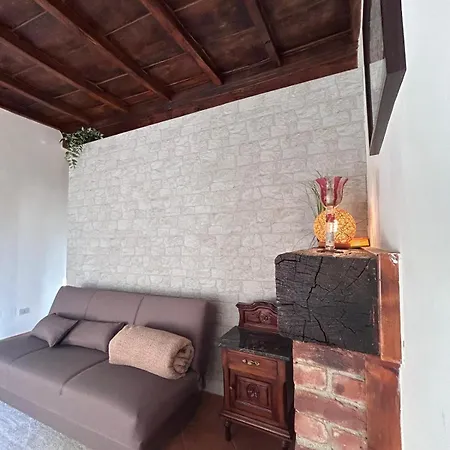 Historical Castello Rosso شقة *