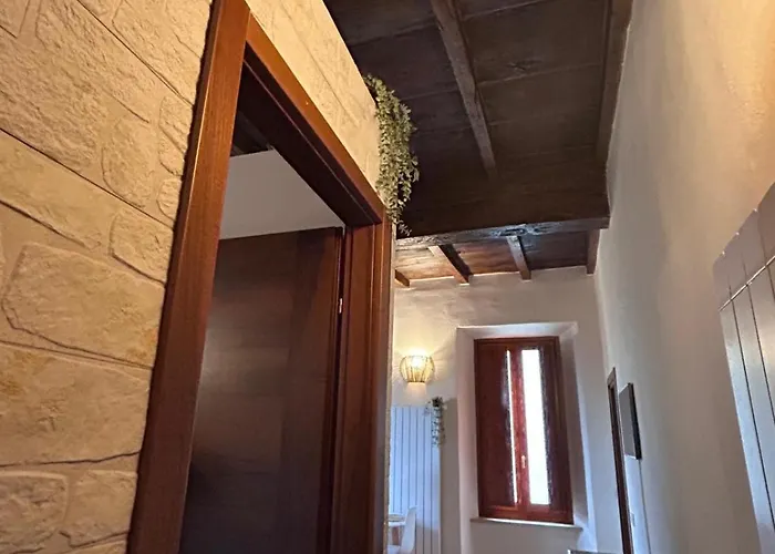 아파트 Historical Castello Rosso 이브레아